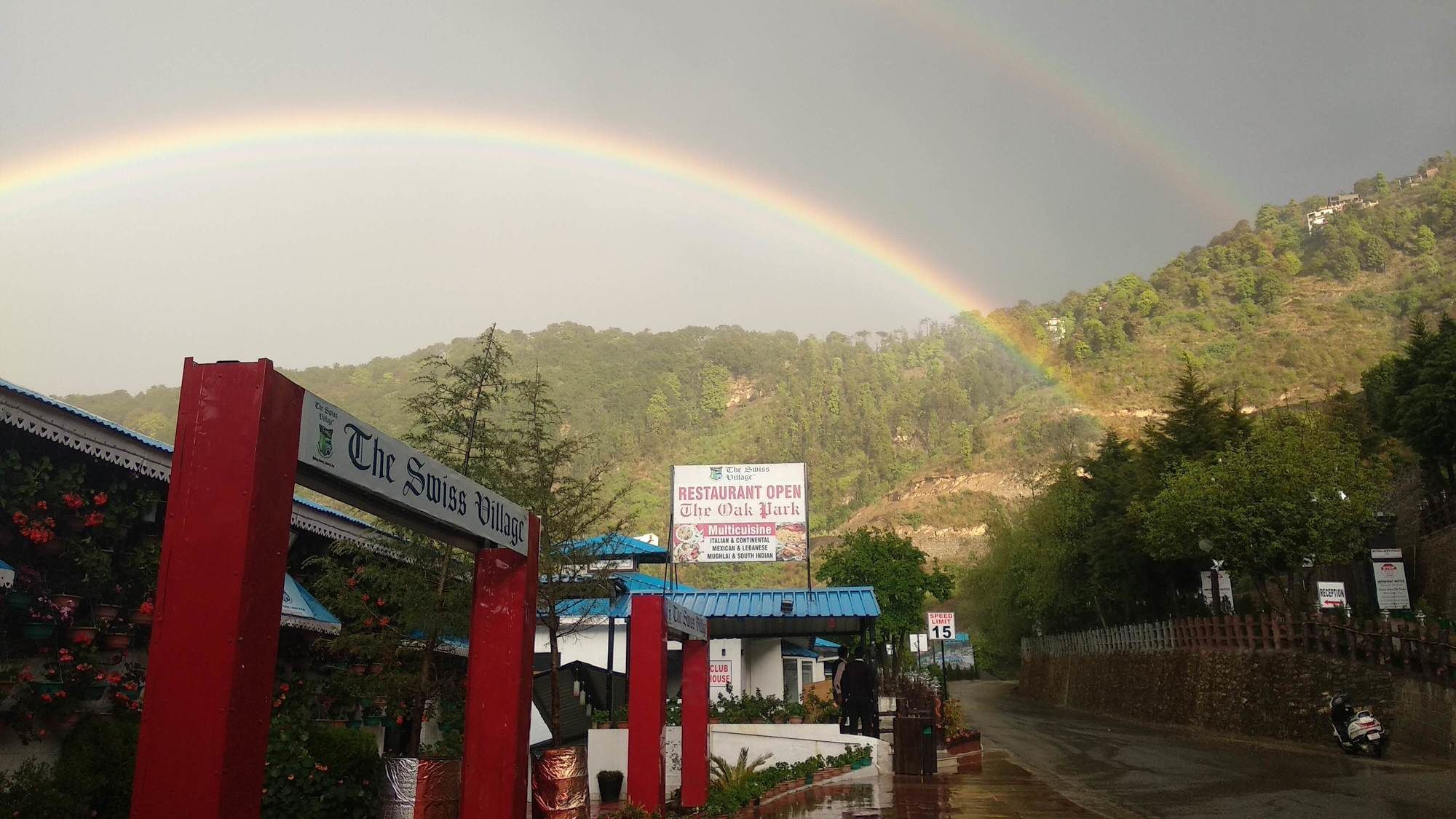 The Swiss Village Resort Nainital Exterior foto
